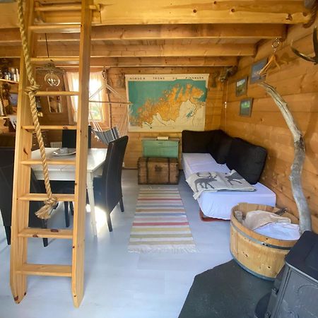 Bardu Huskylodge Екстериор снимка