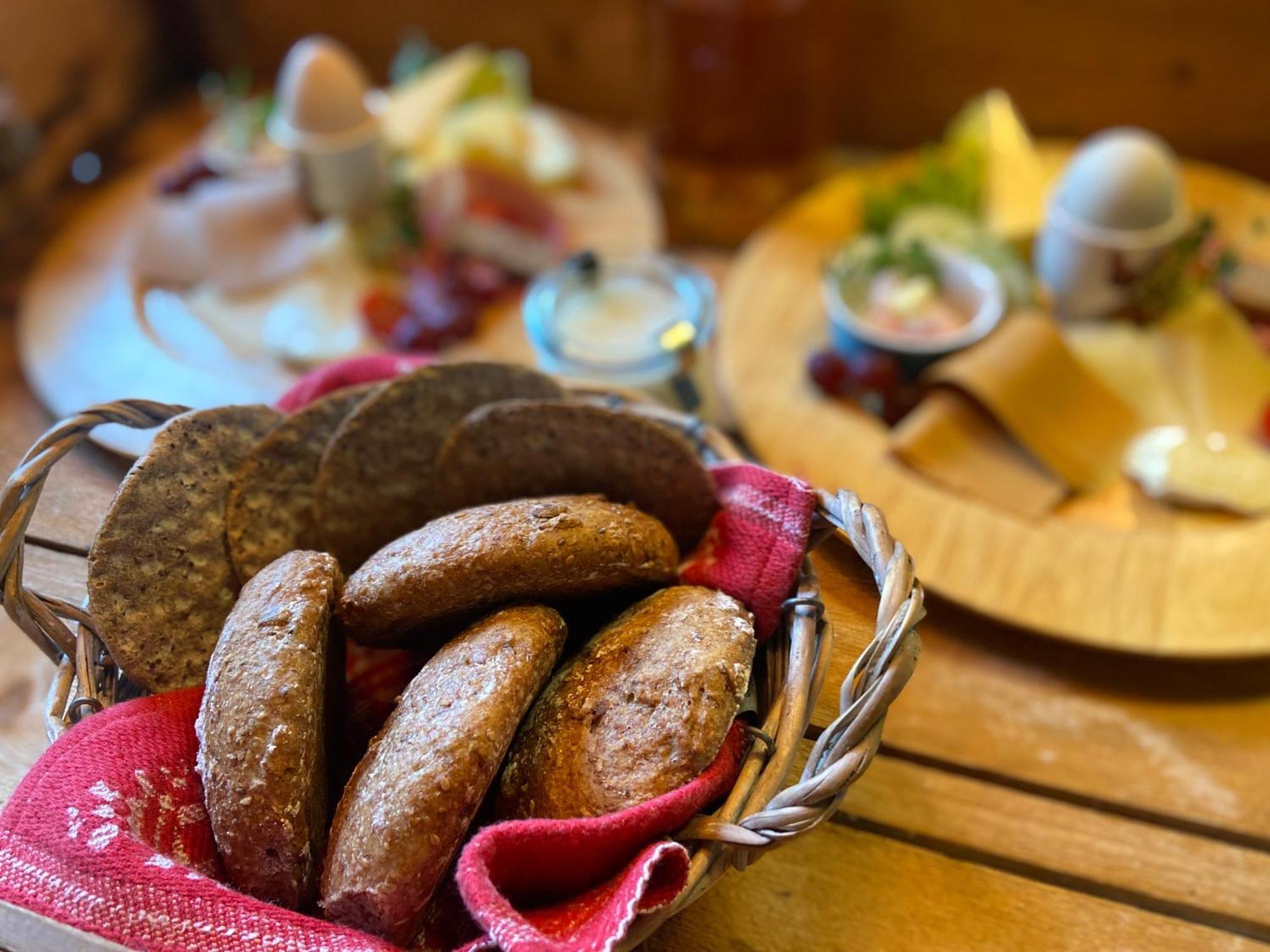 Bardu Huskylodge Екстериор снимка