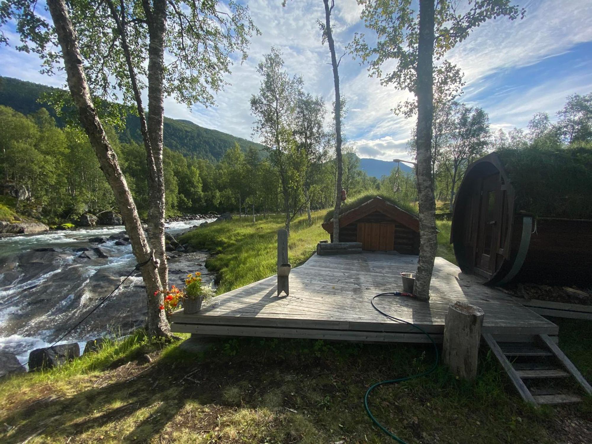 Bardu Huskylodge Екстериор снимка