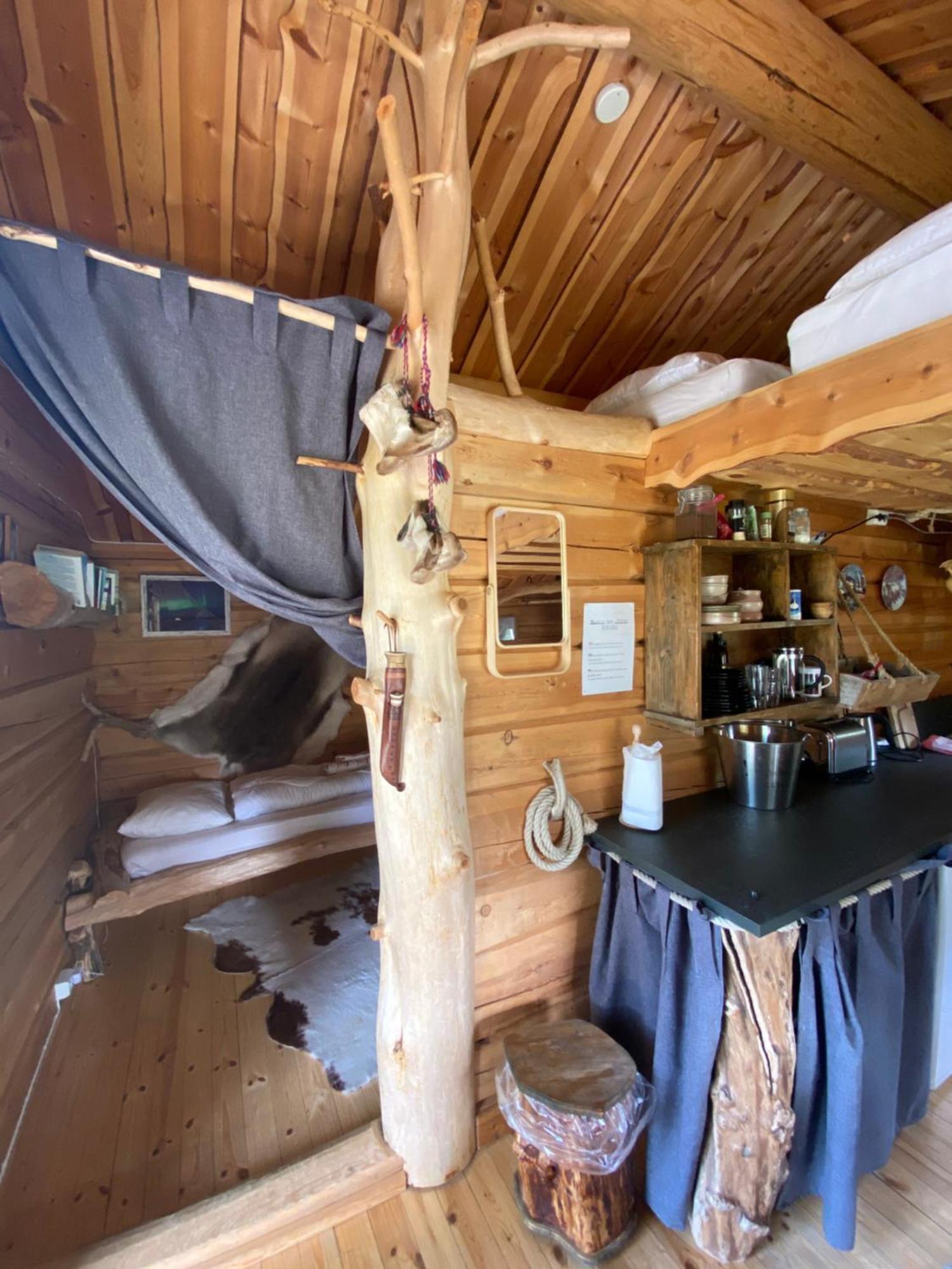 Bardu Huskylodge Екстериор снимка